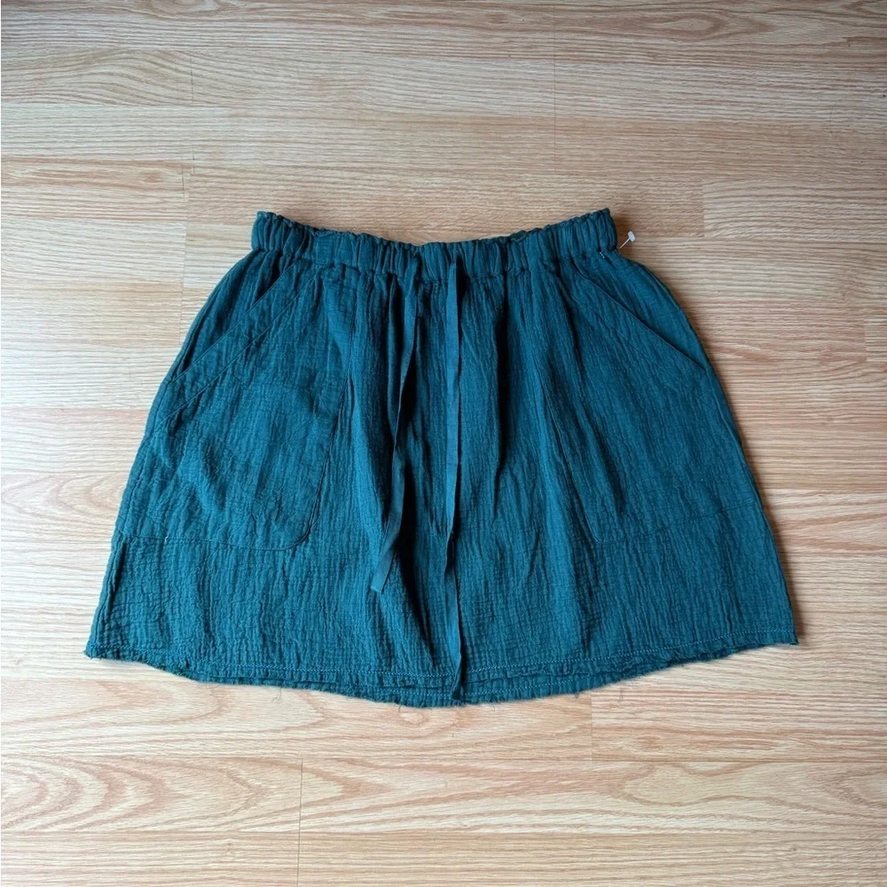 NWT LILLA P Green SHORT SKIRT WITH POCKETS Sz Small